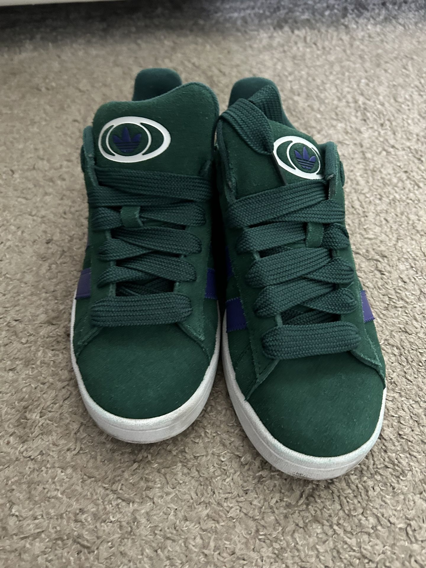 Adidas Campus Size 8