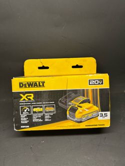 Dewalt 20v powerstock battery and charger