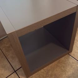 Shelf Gray