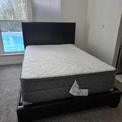FULL SIZE BED 