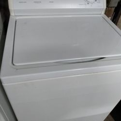 Kenmore Washer Works Great Clean Inside And Out I Can Deliver To Your Driveway For A Small Fee