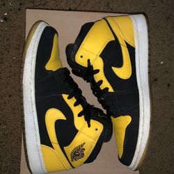 Air Jordan 1 Retro “New Love”