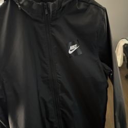 Nike Black Lightweight Windbreaker Jacket Men’s 