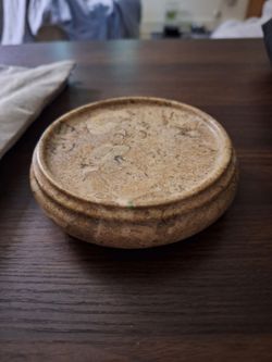 Pier 1 natural fossil limestone trivet