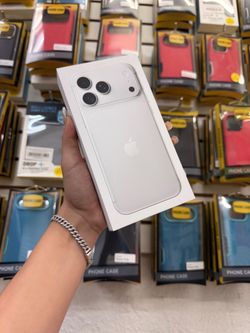 IPHONE 18 PRO MAX 256GB UNLOCKED