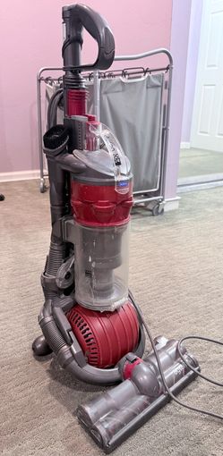 Dyson Vacuum