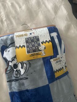 Peanuts MLB dodgers throw blanket