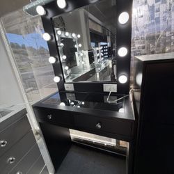 Hollywood LED Vanity Set