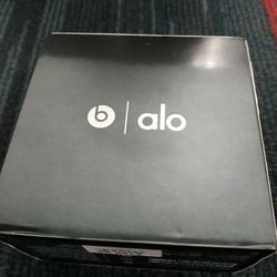 Beats Fit Pro X Alo