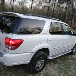 2006 Toyota Sequoia