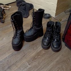 Black Boots 