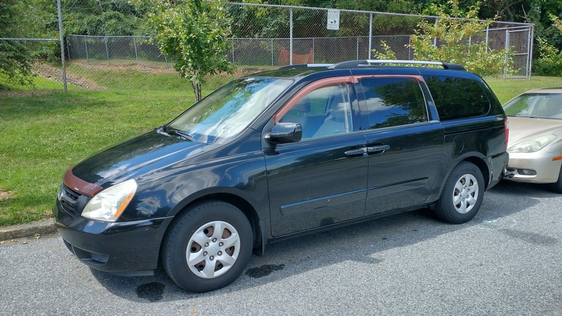 2010 KIA Sedona