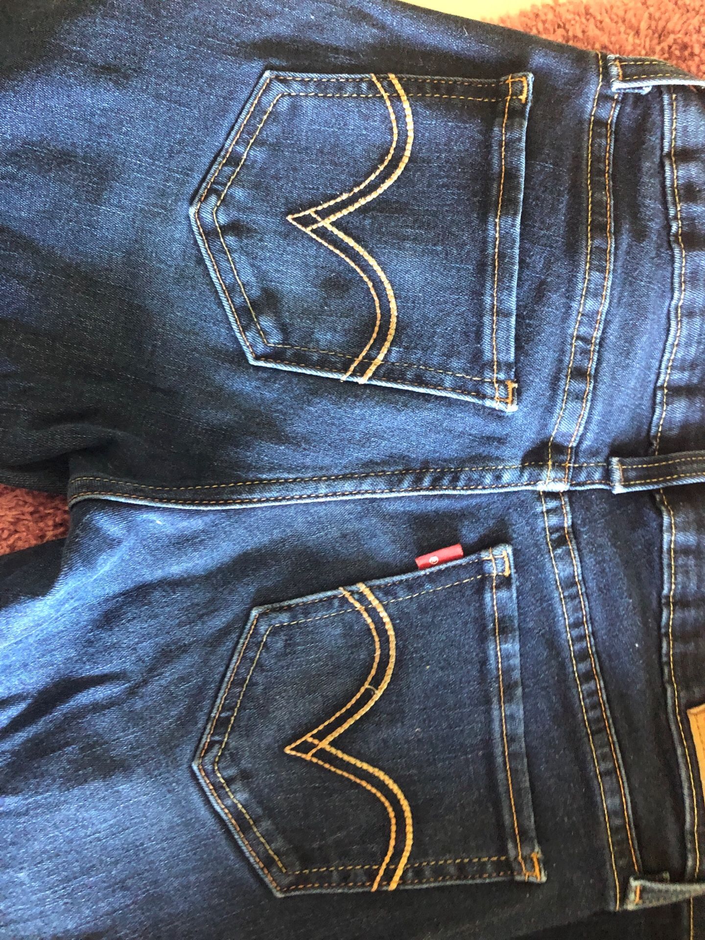 Levi’s skinny size 6Stretchy