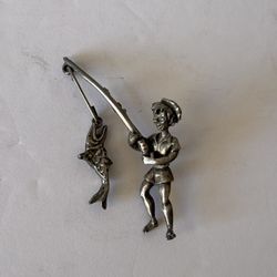 Vintage Sterling Silver Huckleberry Fin Boy Fishing Brooch/Pin