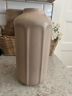 Large Hearth and Hand ceramic vase $15
