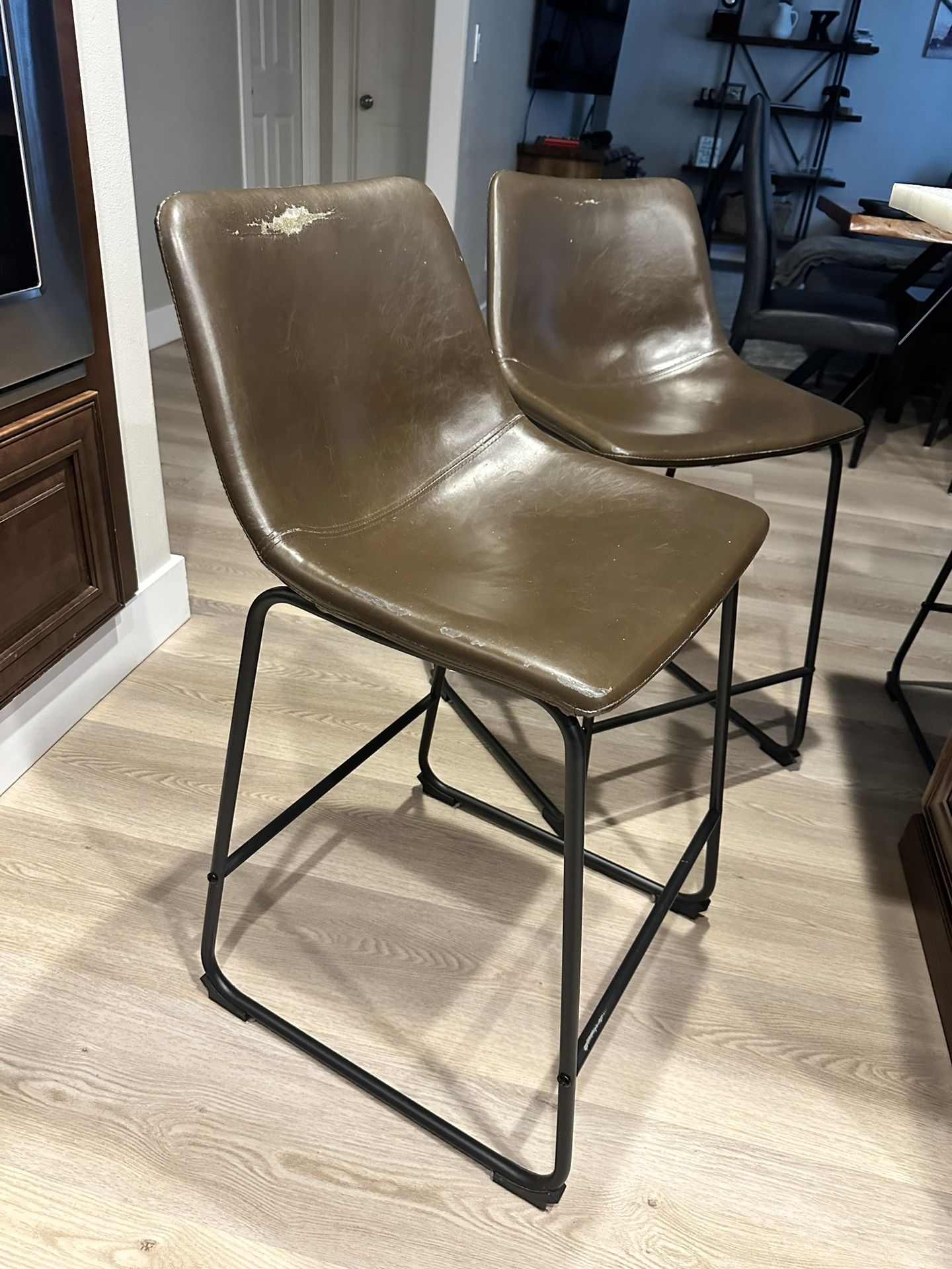 Counter Height Bar Stools (6 Total)