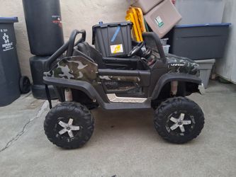 Mercedes-Benz Unimog Kids Car