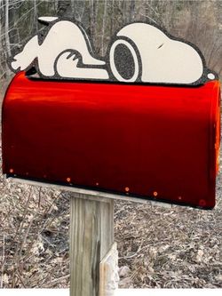 Decorative snoopy