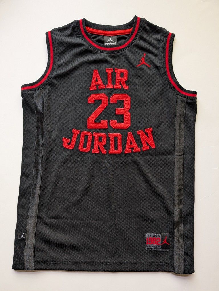 Nike Air Jordan 23 Jumpman Sleeveless Jersey Black Youth Boys L