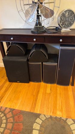 Klipsch Home Theater Speaker Set
