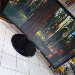 27In Curved Samsung Monitor 