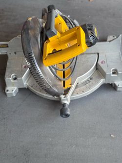 Compound Miter Saw