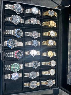 Men’s Watch $210