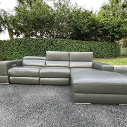 Sectional Sofa/Couch - Recliner - Leather - Gray - Delivery Available 🚛