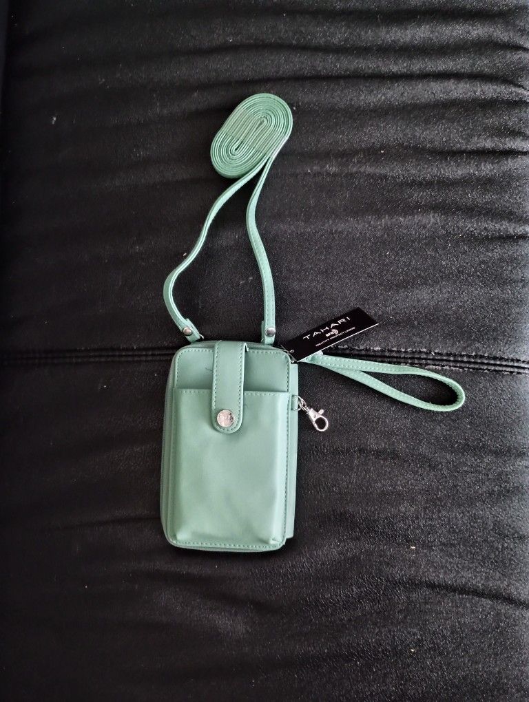 NWT, Light Mint Green Tahari Crossbody Wristlet Bag Purse Wallet