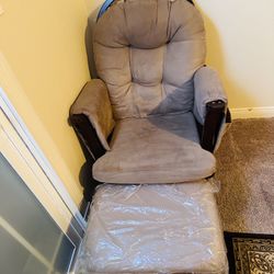 Angel Line Windsor Glider and Ottoman, Espresso Finish with Chocolate Cushions 