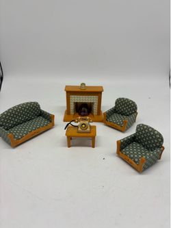 Sylvanian Families Calico Critters Green Sofa Living Room Fireplace Furniture