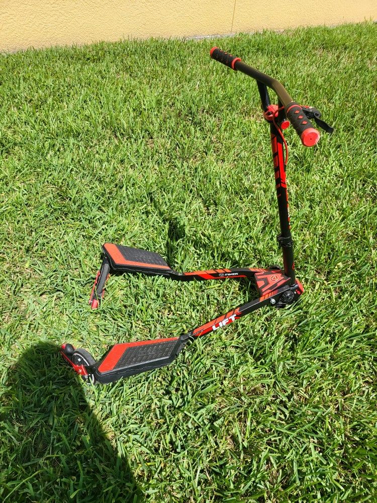 Razor Flicker Lift
