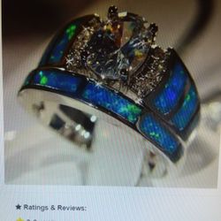 Size 6 Beautiful Two Piece Crystal Engagement Ring And Wedding Band Set