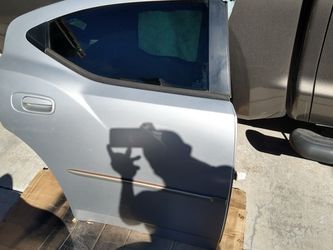 Dodge Charger 06 Right Rear
