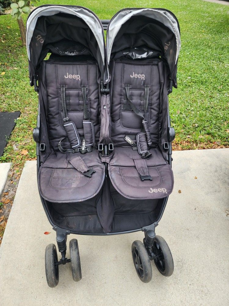 Double Stroller (Jeep)