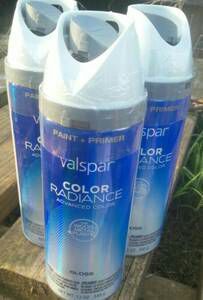 NEW Valspar spray paint