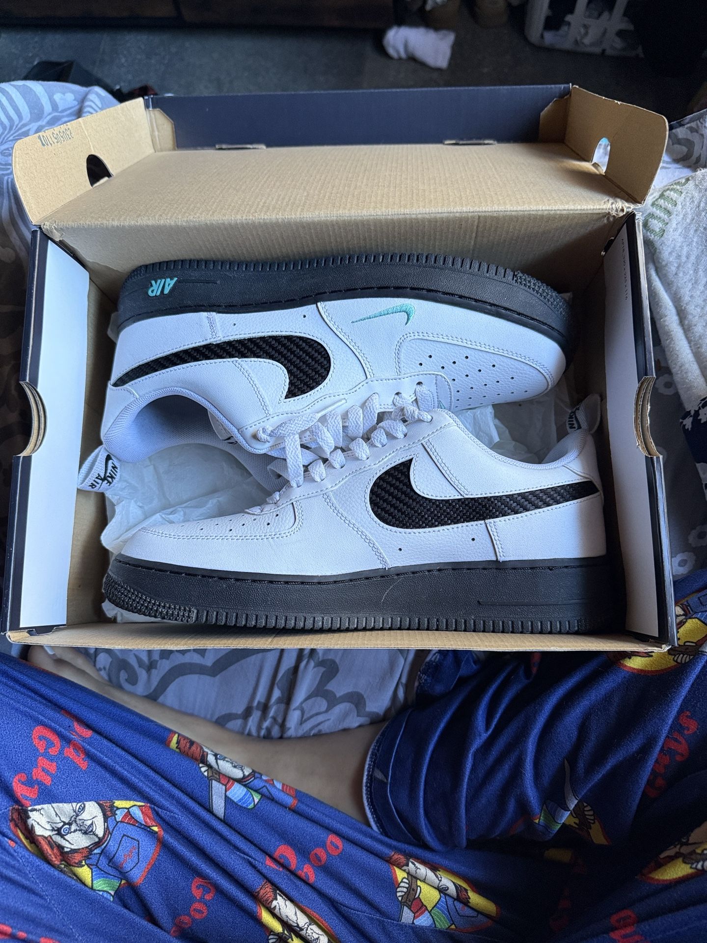 Nike Air Force 1 ‘07 LV8 J22