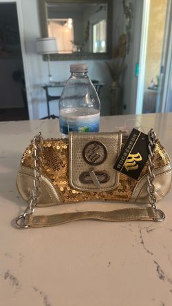 Cute little purse new Roca wear