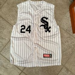 White Sox Jersey Given At White Sox Game