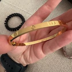 Cartier Small love yellow gold bracelet, size 17