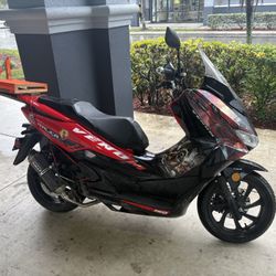 Venom 150cc scooter For Sale