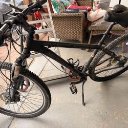 Motobecane Fantom 29 EXPERT 29er mountain bike