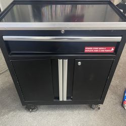 Husky Tool Chest W/Key 
