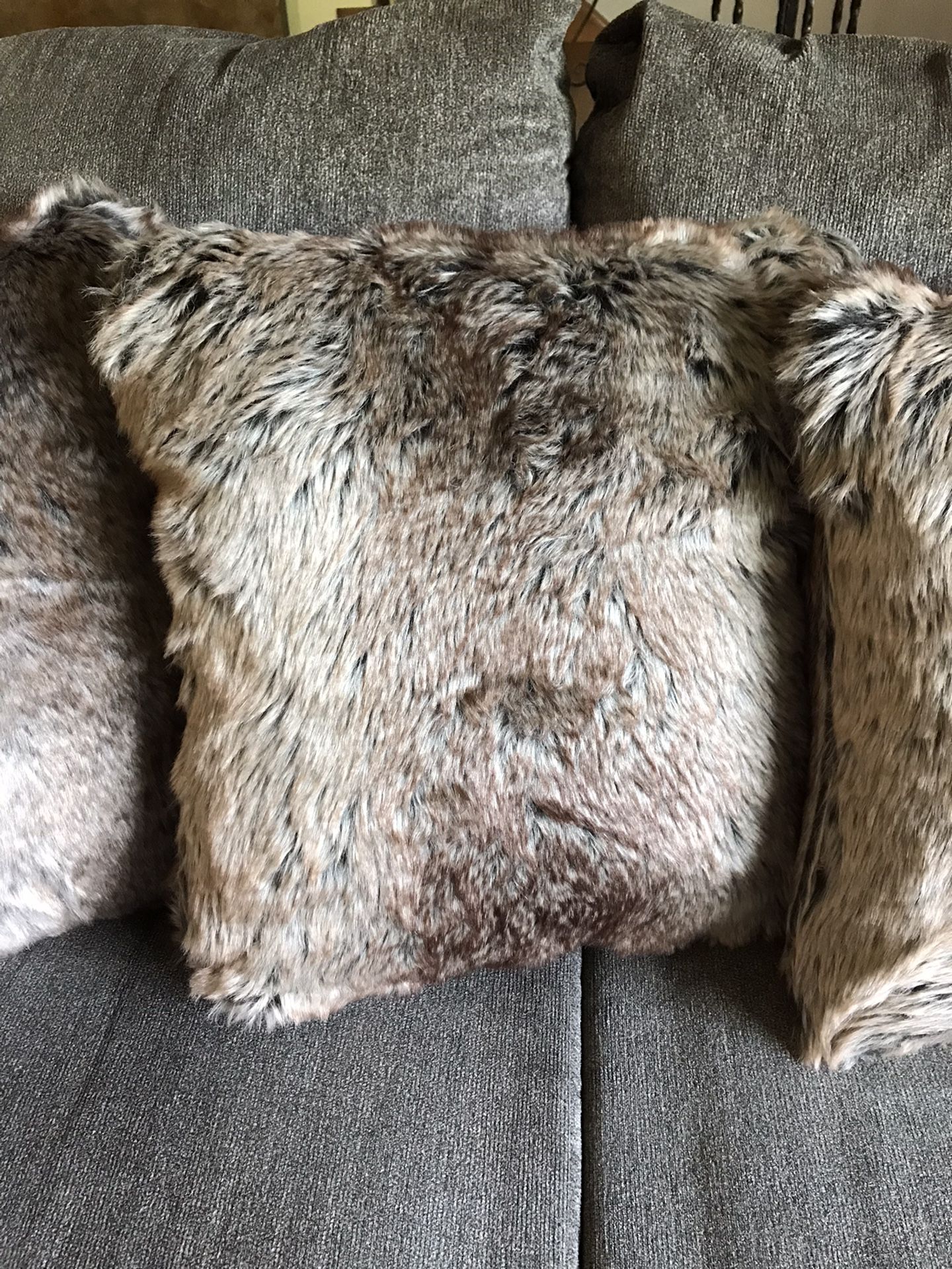 4 NEW 18x18-inch Furry Couch Pillows