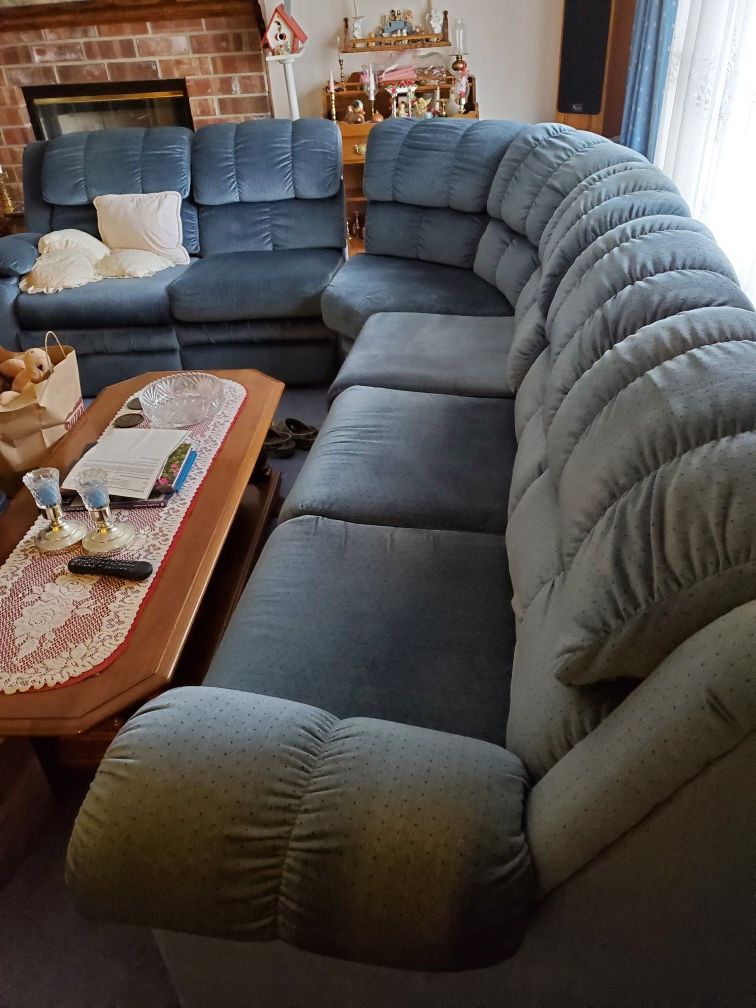 La Z Boy "Modular Seating" 4 sectional couch sofa with 2 recliners! for