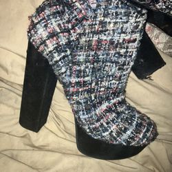 Boots For Sale Size 7