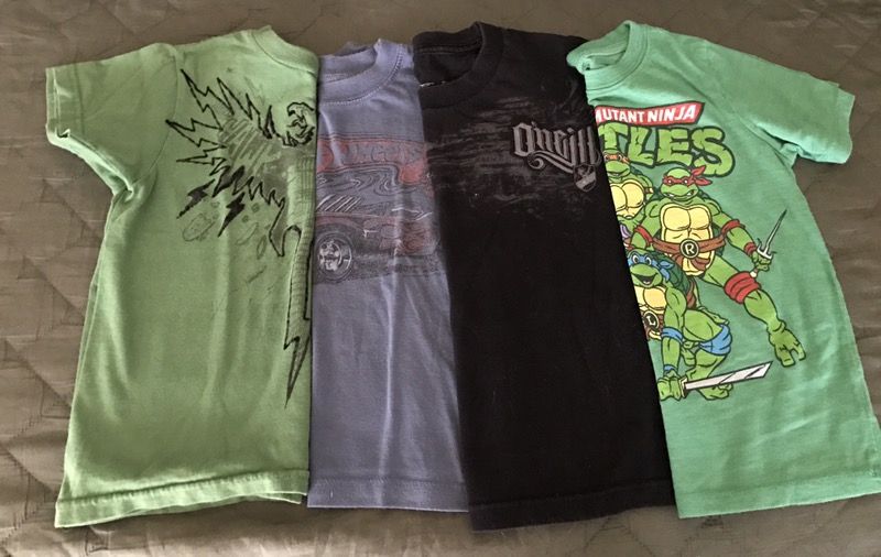 Boy shirts size 4t