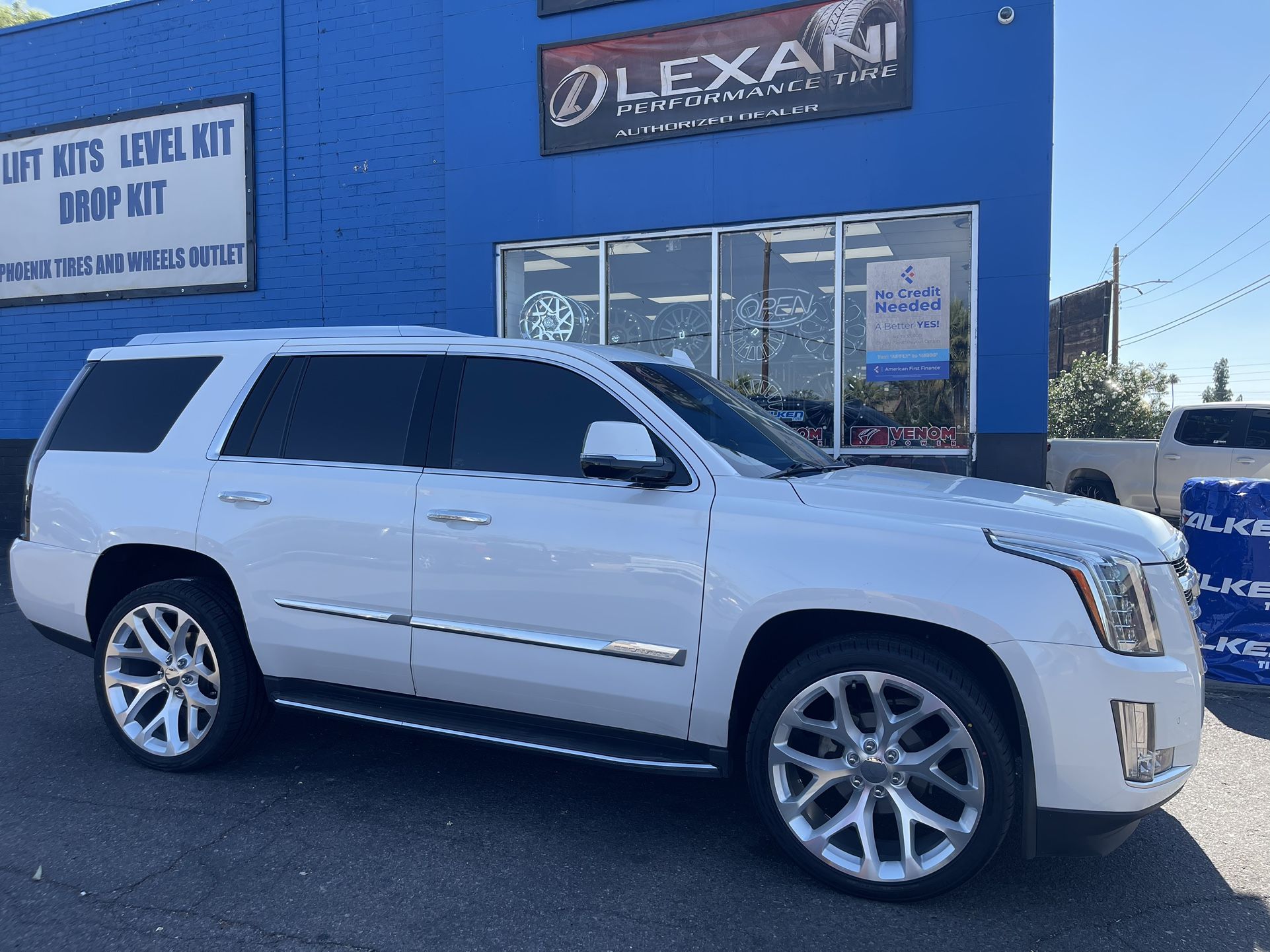 👑 PHOENIX TIRES AND WHEEL OUTLET👑    Same prices‼️Same service‼️  Our customers satisfaction is our priority ❤️❤️  NOW WE OPEN 9AM TO 7PM MONDAY TO 