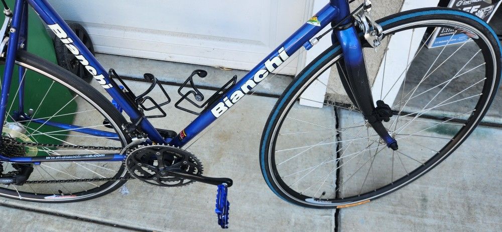 bianchi brava road bike 2006 Vintage Steel Bike, 52cm Small/Medium Cycle & Coffee Bianchi Brava Size 55cm for