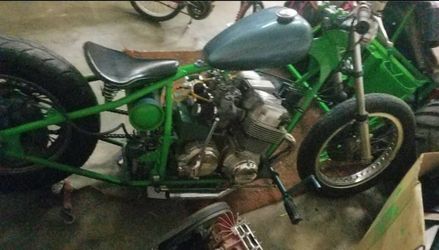 Cb 750